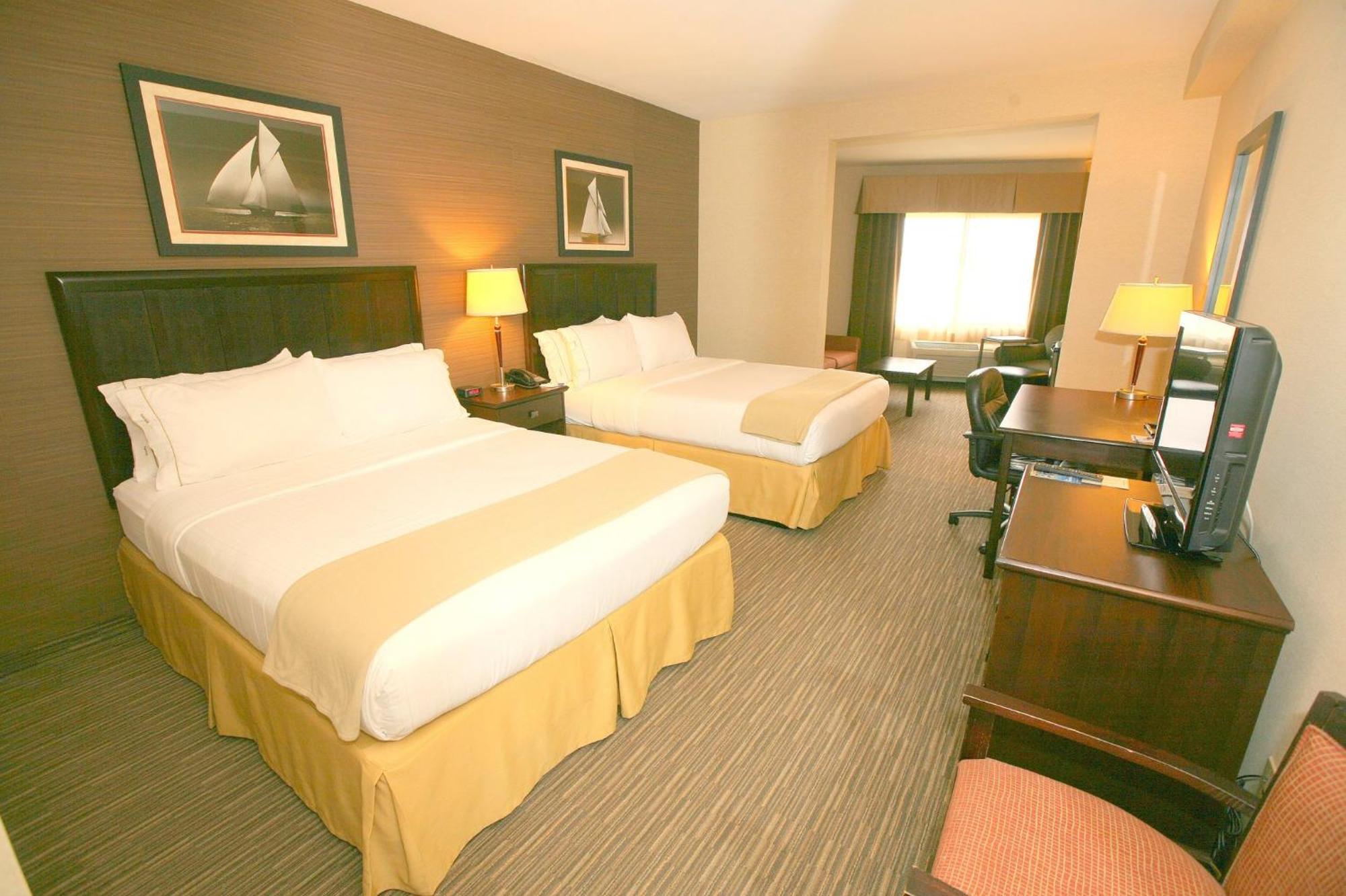 Holiday Inn Express San Diego South - Chula Vista By Ihg Exterior photo